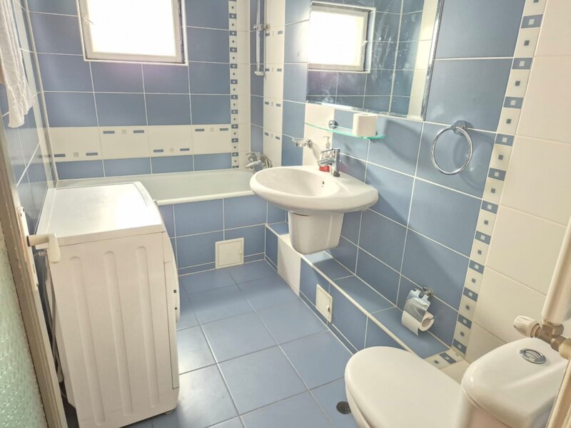 Muncii, bd. Decebal apartament 3 camere pe spate zona linistita